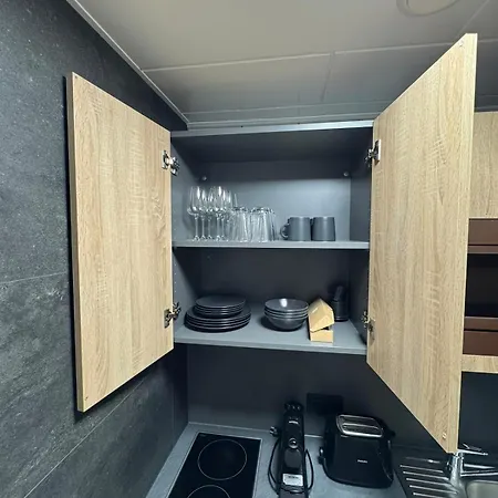 Rhine & Wine * Κόμπλεντς